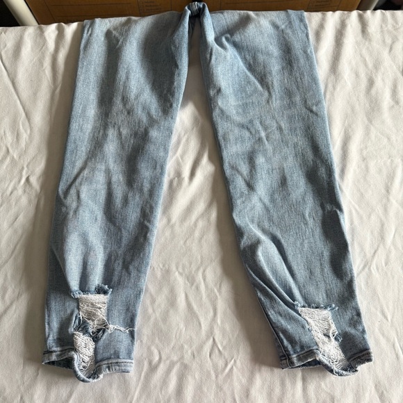 Risen Jeans Straight Leg Distressed High Rise Light Wash Festival Womens 3/26 - Picture 7 of 13